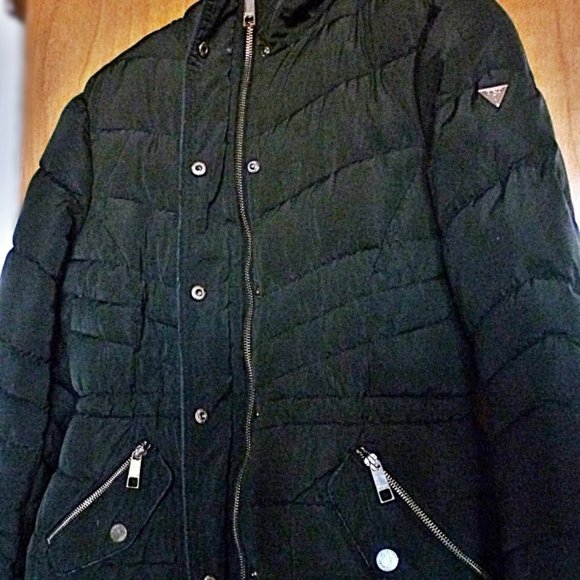 GUESS Women Hooded Puffer Jacket / Parka in Black - Picture 4 of 13